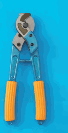 橙色の握りの工具。青色の柄の先に半円形の刃が向かい合う